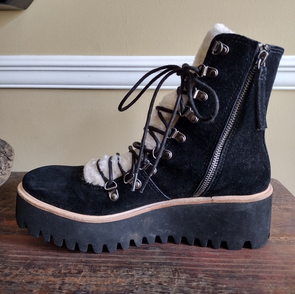 ALL BLACK Black Cream Suede Shearling Lug Flatform Platform Boots Size 37.5 (7) - Picture 2 of 12